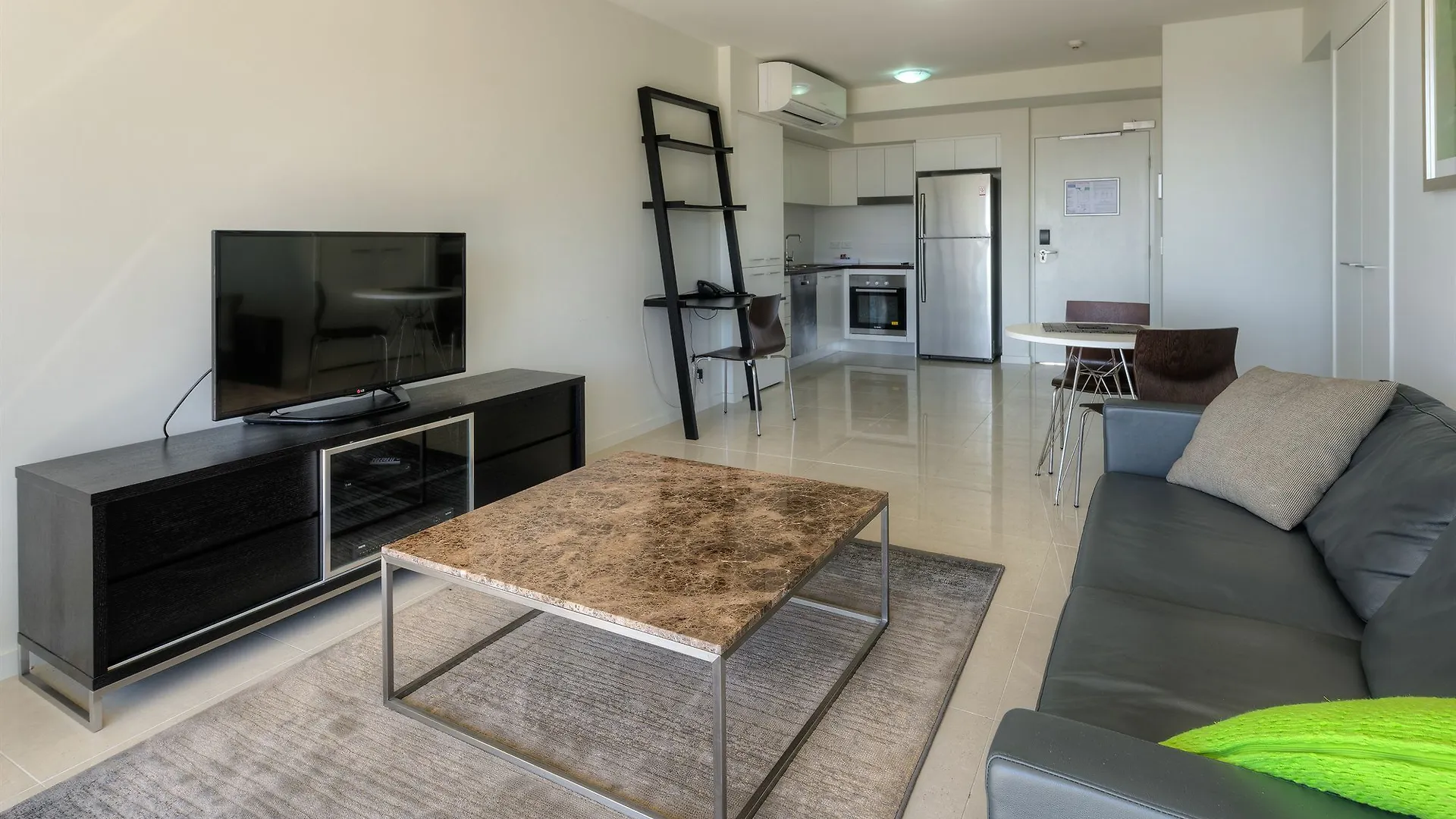Oshen Holiday Apartments Yeppoon 4*,